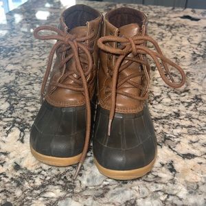 Kids sperry boots